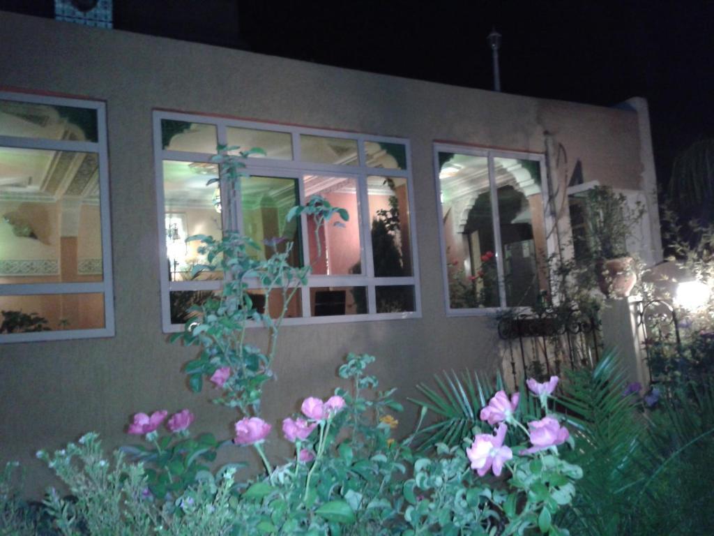 פס Maison Famille Tazi מראה חיצוני תמונה