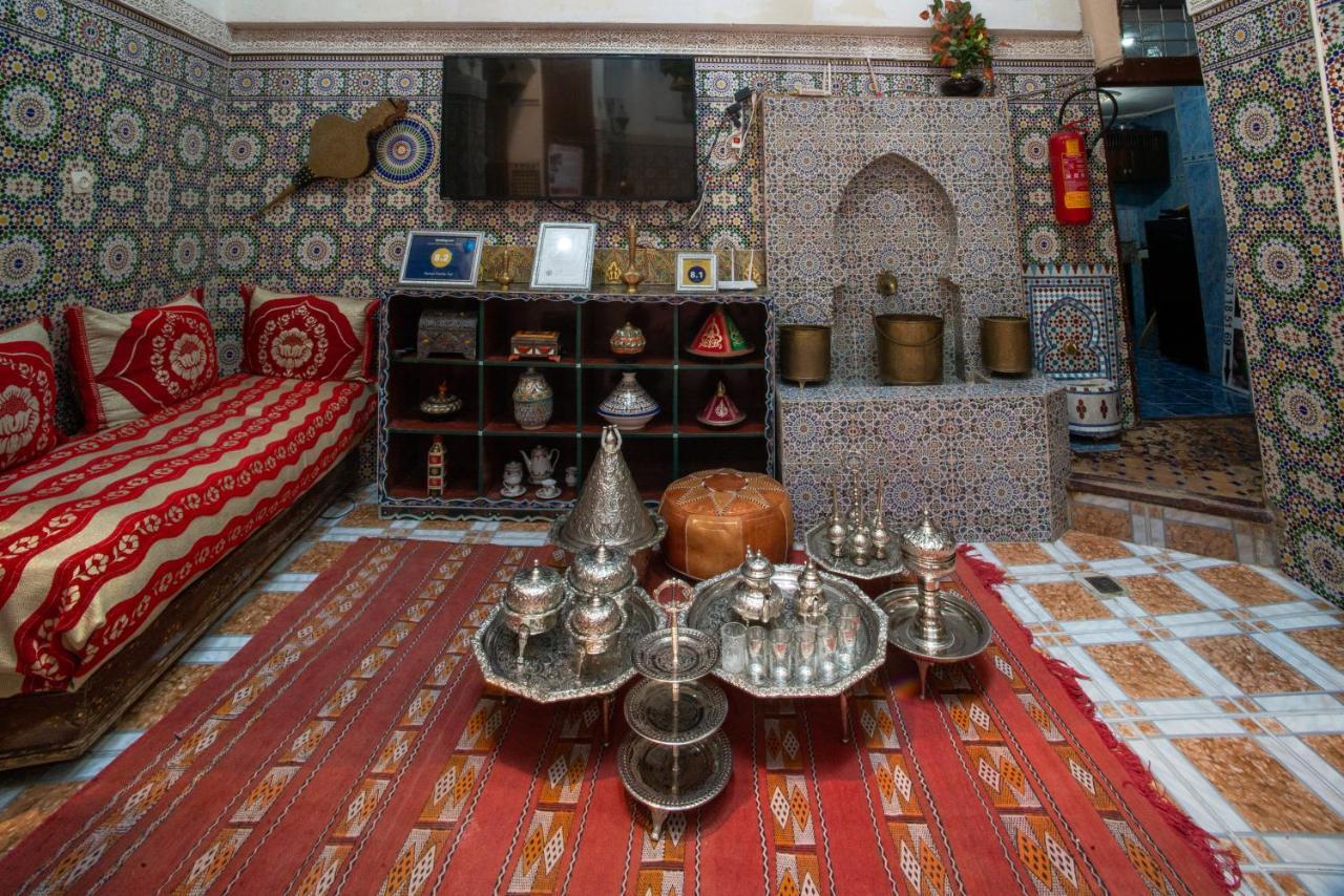 פס Maison Famille Tazi מראה חיצוני תמונה